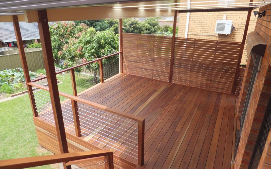 Modernise Outdoor Space with a Deck for an Amazing Outdoor Party